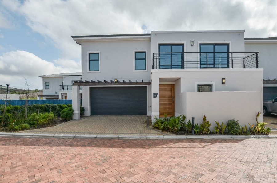 3 Bedroom Property for Sale in De Bron Western Cape